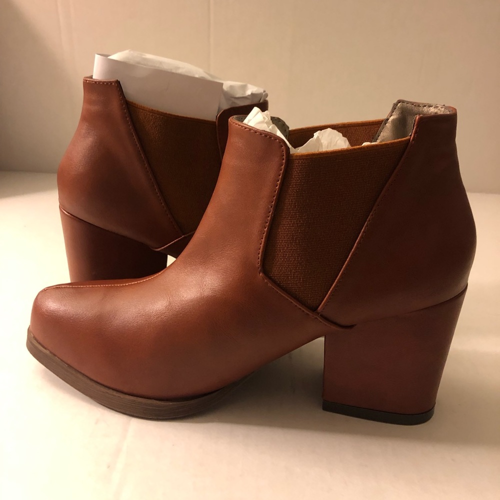 Michael Antonio Ankle booties